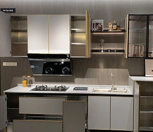 Custom Kitchen Cupboards mula sa Modern Kitchen Cabinet